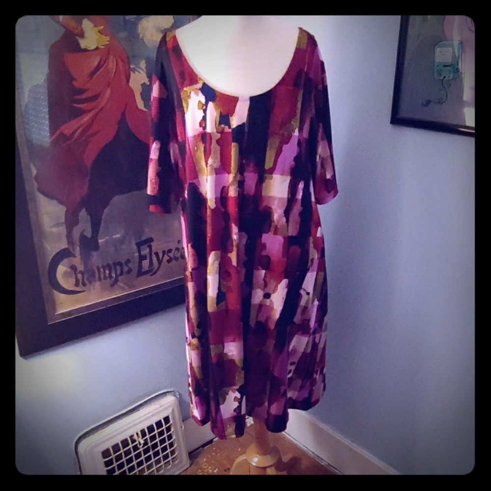 Nina Leonard dress